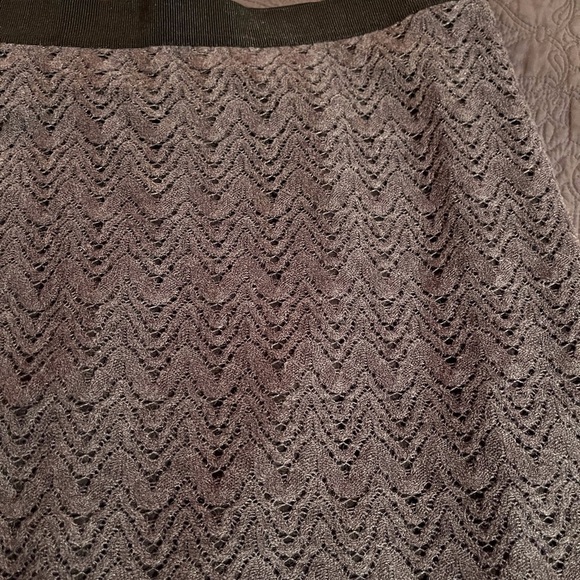 NWT Ann Taylor Straight Woven Overlay Skirt w Black Lining - Picture 4 of 5